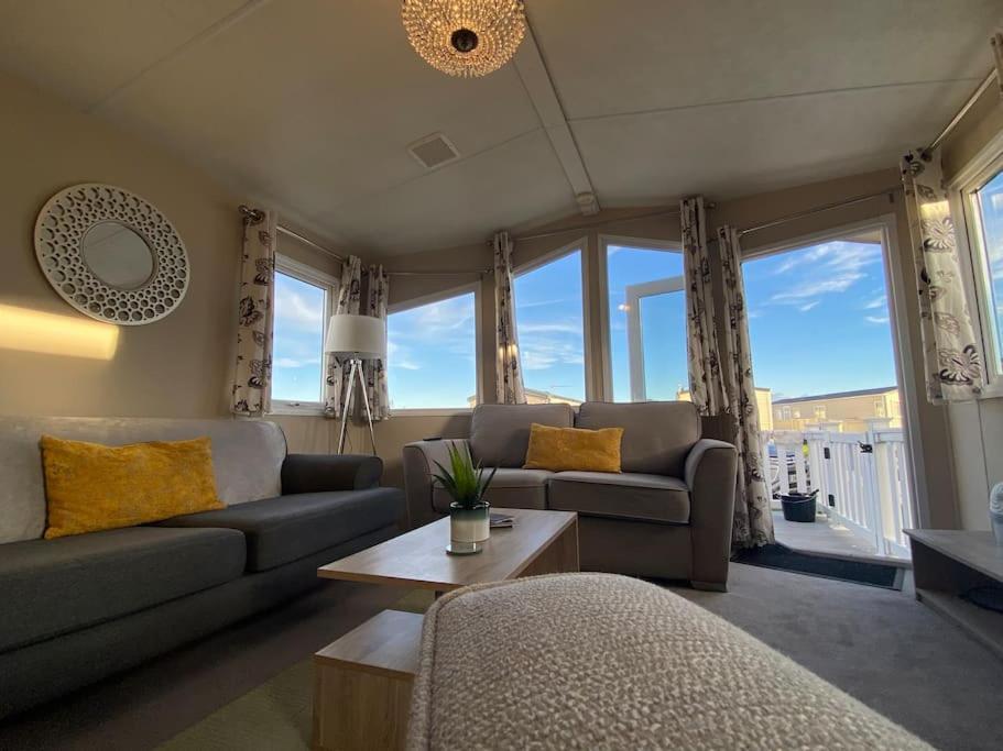 Cosy & Modern Private Seaview Caravan North Seaton Dış mekan fotoğraf